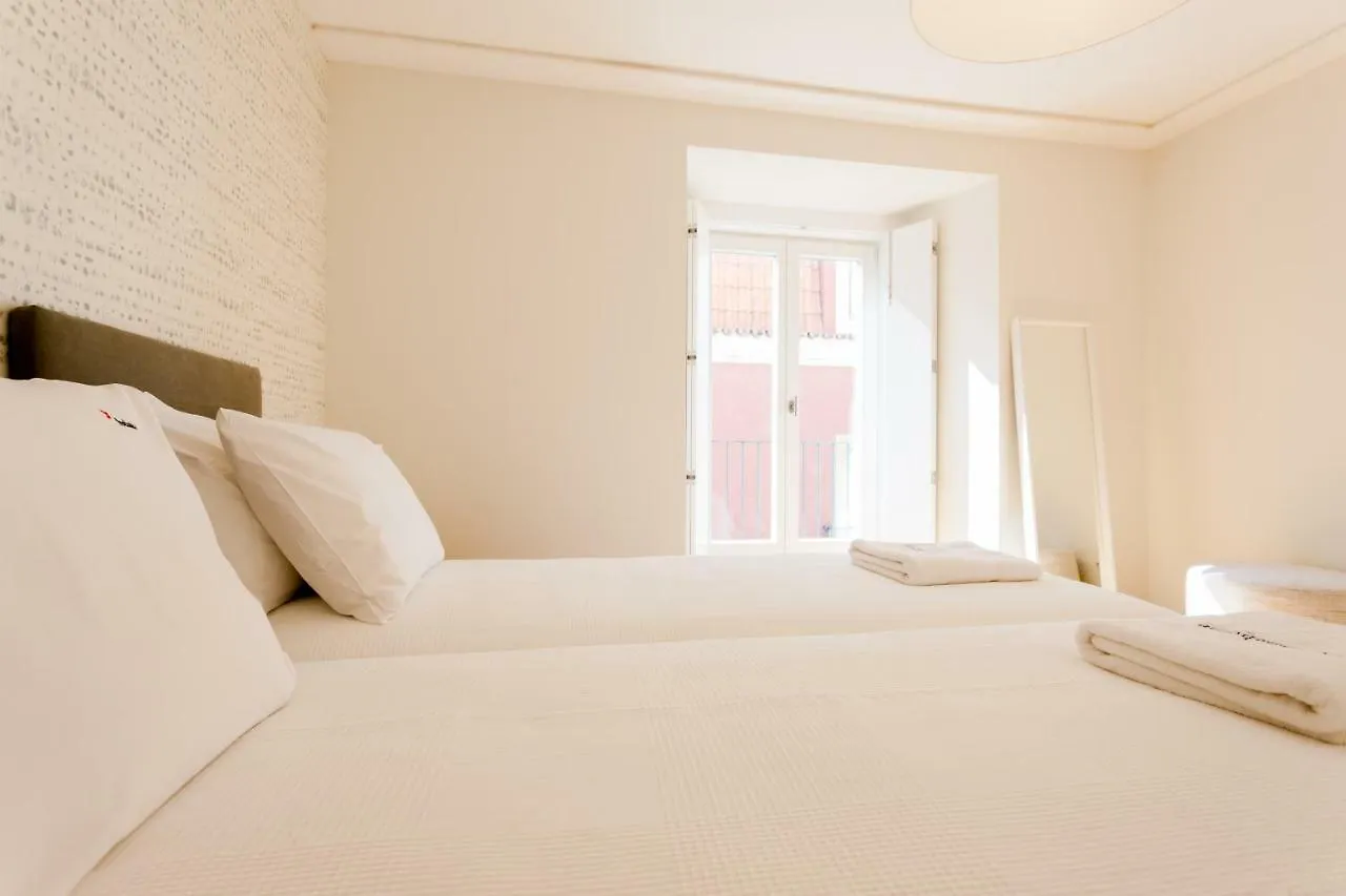 Flh Portas Do Sol Cozy Flat Apartment Lisbon Portugal